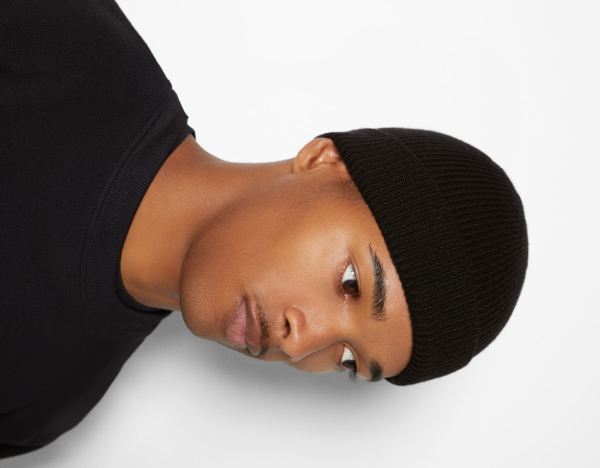 Bershka Kurzes Beanie Kappen Herren Schwarz | sl3tsEWdWqr