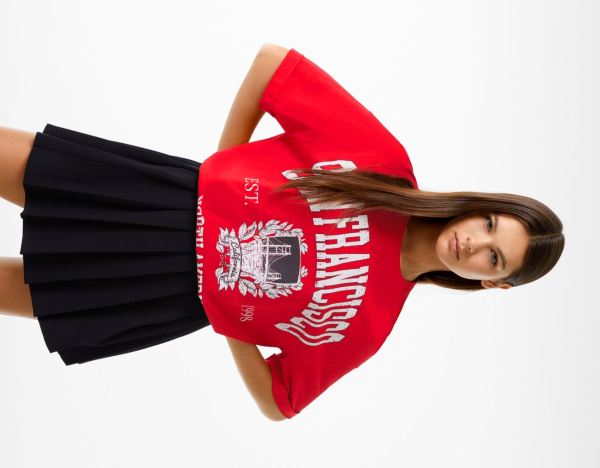 Bershka Kurzes Sleeve With Varsity Print T-shirts Damen Rot | Sne2hpcREqY