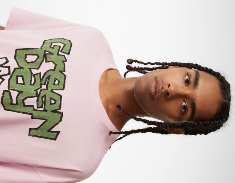 Bershka Kurzes-sleeved With A Green Day Print T-shirts Herren Rosa | fOPBs3QPAoA