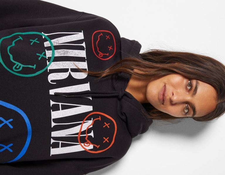 Bershka Nirvana Print Hoodie Damen Grau | iEQk4n4hAio