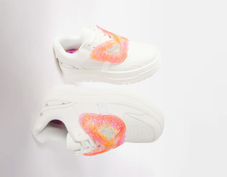 Bershka Plattform With Butterfly Detail Sneakers Damen Weiß | yDdveMnenut