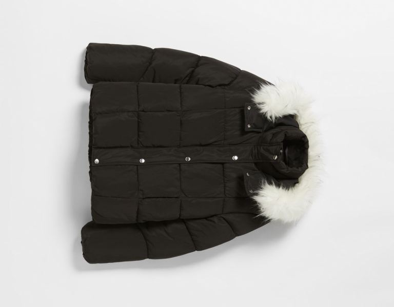 Bershka Puffer With Faux Fur Hood Jacke Damen Schwarz | u220jkM1vN4