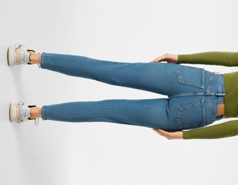 Bershka Slim Kompfort Fit Mom Jeans Damen Blau | WmdHAFRXqHj