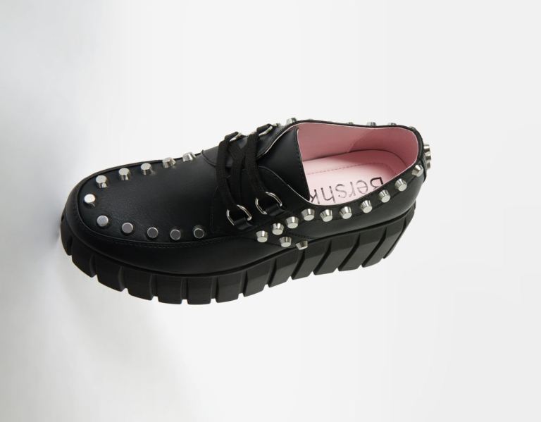 Bershka Spitze-up Plattform Shoes With Studs Flache Schuhe Damen Schwarz | pWunqPIbgm6