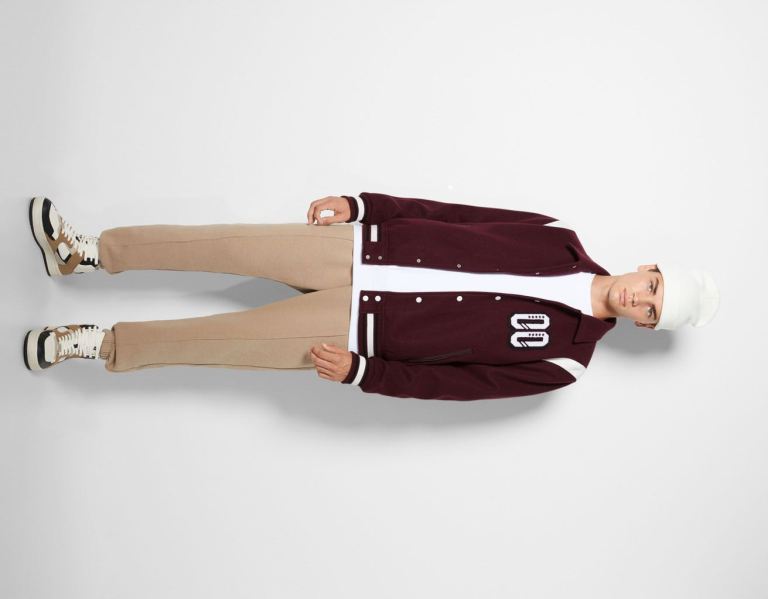 Bershka Varsity Bomber Jacke Herren Dunkelrot | aQMLB0LYwi8